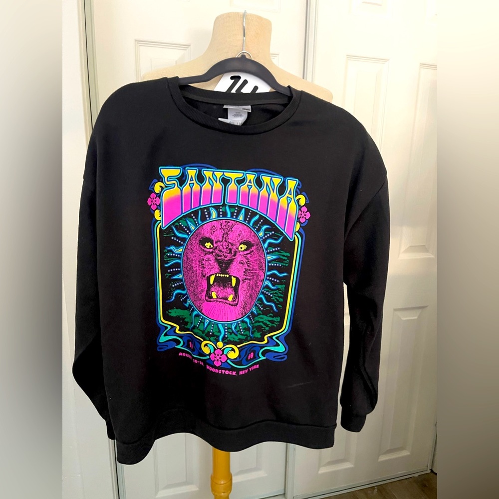 14. Authentic Santana Sweatshirt Sz L